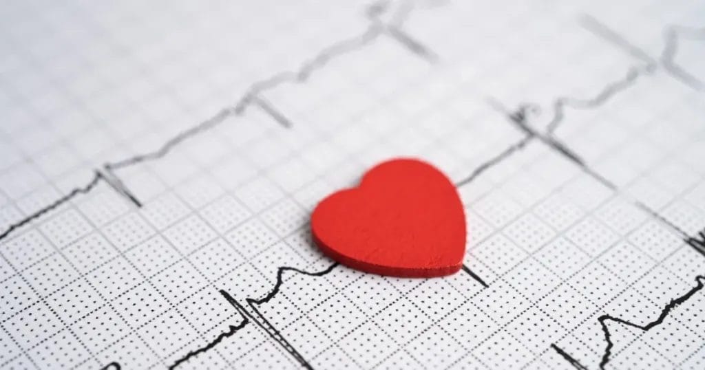 ما هو افضل علاج لانسداد شرايين القلب؟