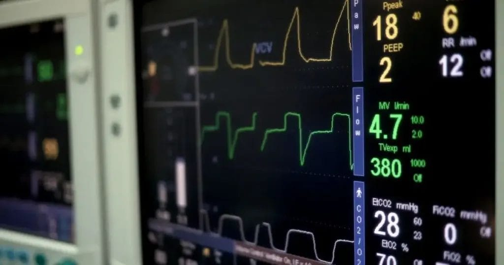 هل يمكن أن يتطور ارتخاء الصمام الميترالي إلى ارتجاع