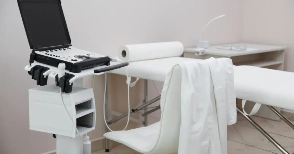 هل رسم القلب يوضح وجود جلطة قلبية